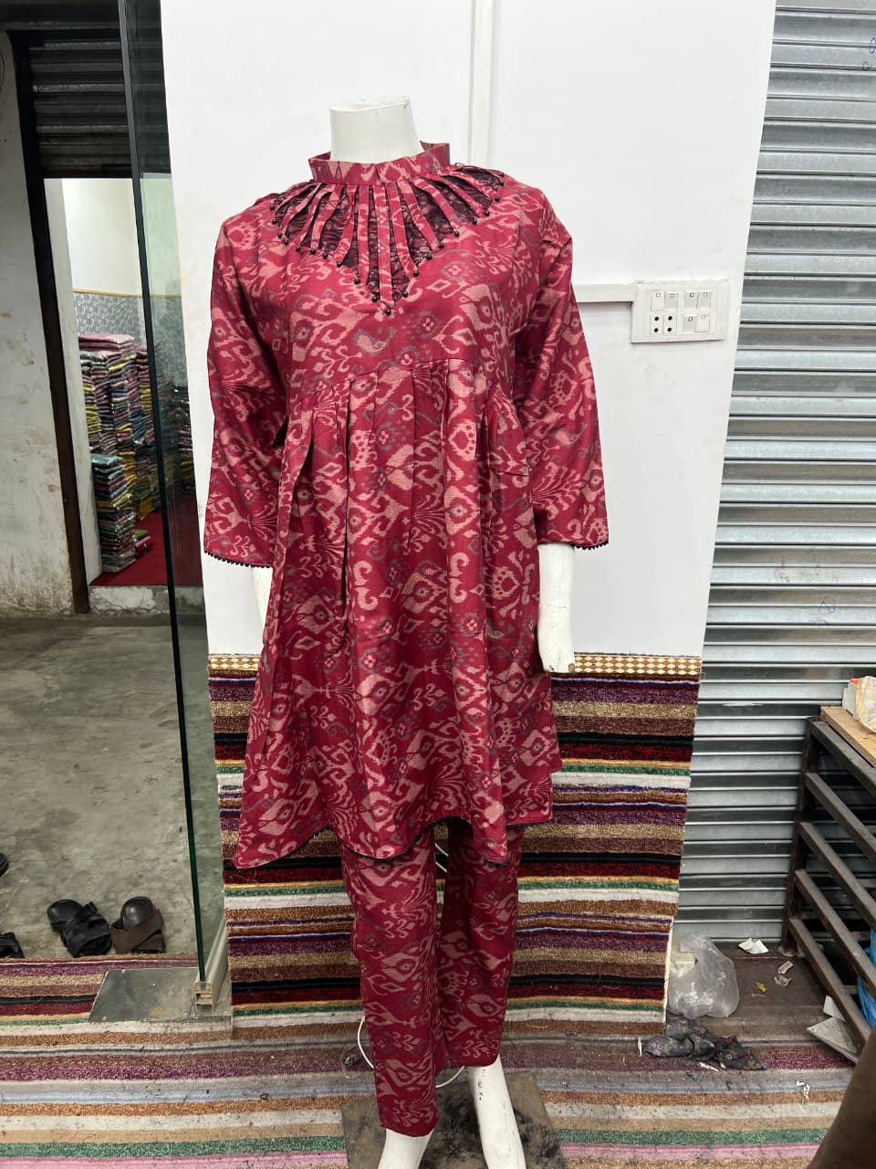 Premium Multi-Color Floral Printed Lawn 2-Piece Summer Suit for Women – Stylish Casual Wear